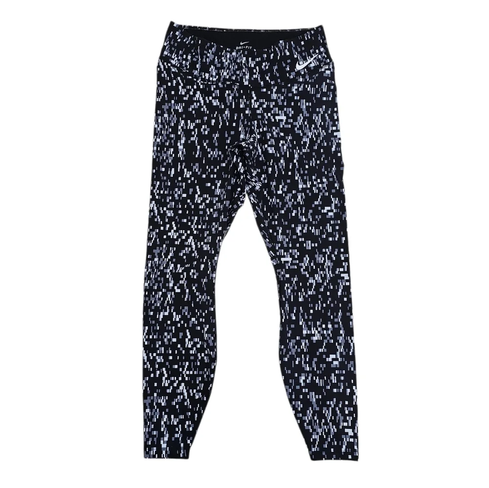 NEW Nike Legendary Tight Leggings digital Camo Speckled